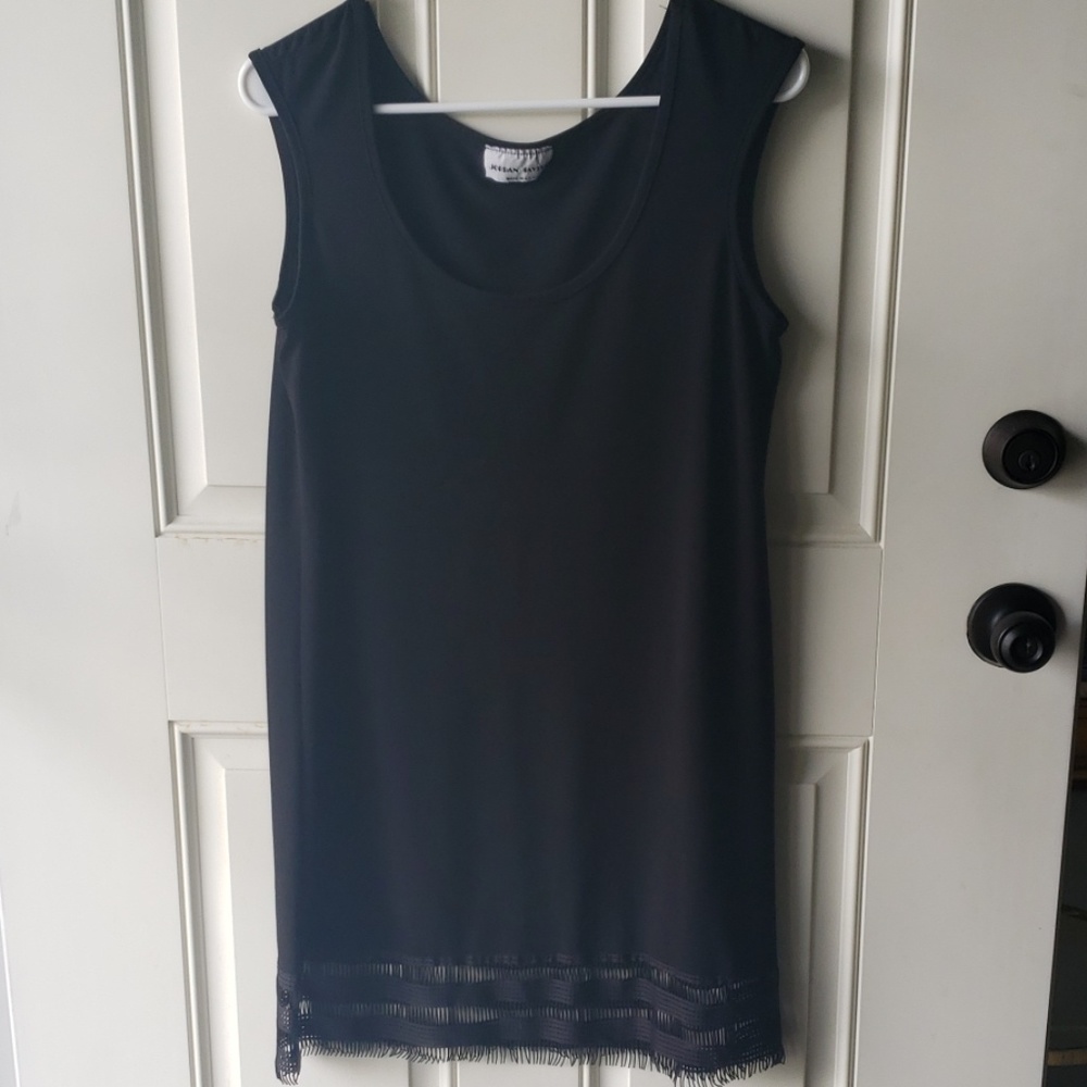 Black flapperish dress